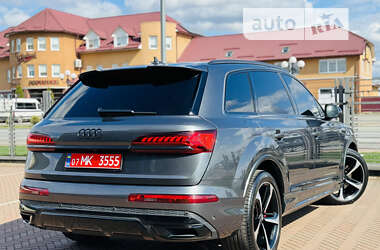 Внедорожник / Кроссовер Audi Q7 2020 в Мукачево