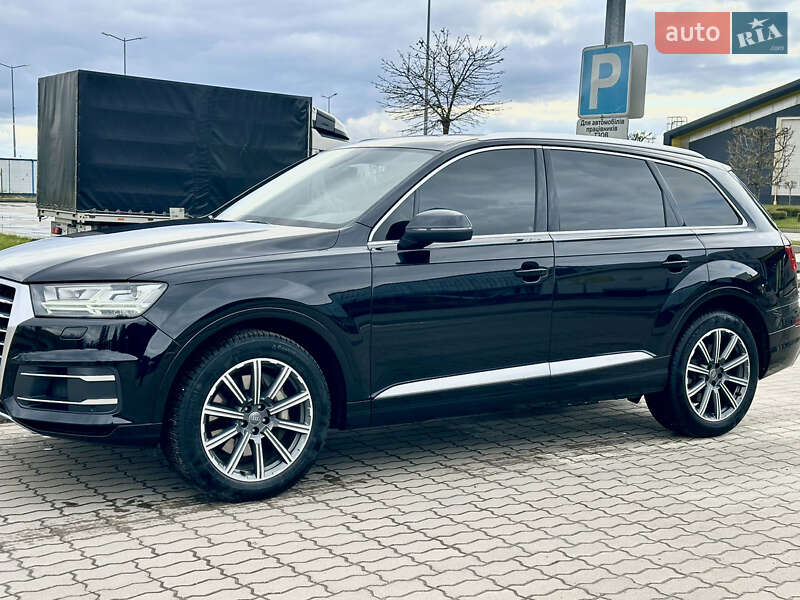 Позашляховик / Кросовер Audi Q7 2016 в Бродах