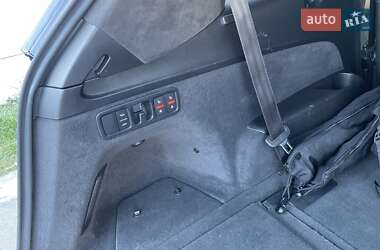 Позашляховик / Кросовер Audi Q7 2017 в 