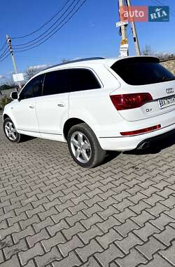 Внедорожник / Кроссовер Audi Q7 2013 в Хмельницком