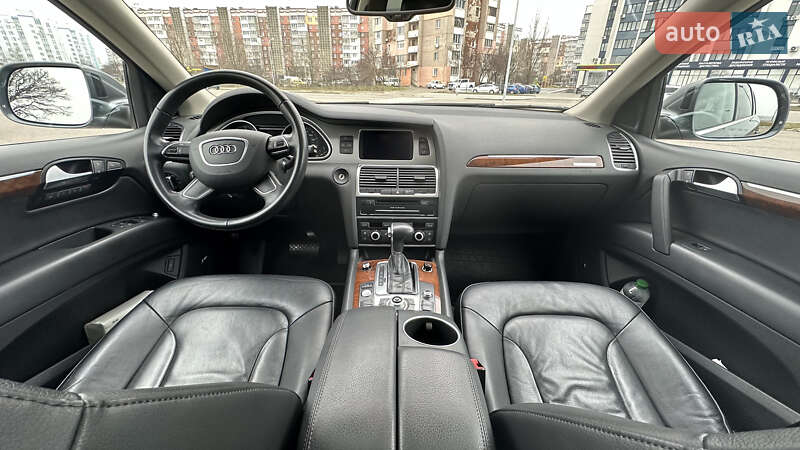 Позашляховик / Кросовер Audi Q7 2015 в Черкасах