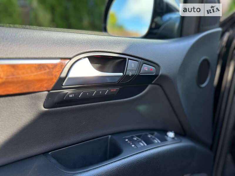 Внедорожник / Кроссовер Audi Q7 2015 в Львове