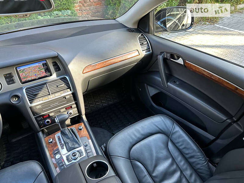 Внедорожник / Кроссовер Audi Q7 2015 в Львове