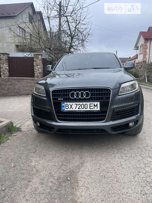 Позашляховик / Кросовер Audi Q7 2008 в Кам'янець-Подільському