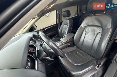Внедорожник / Кроссовер Audi Q7 2012 в 