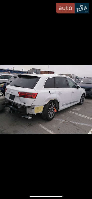 Внедорожник / Кроссовер Audi Q7 2018 в Днепре