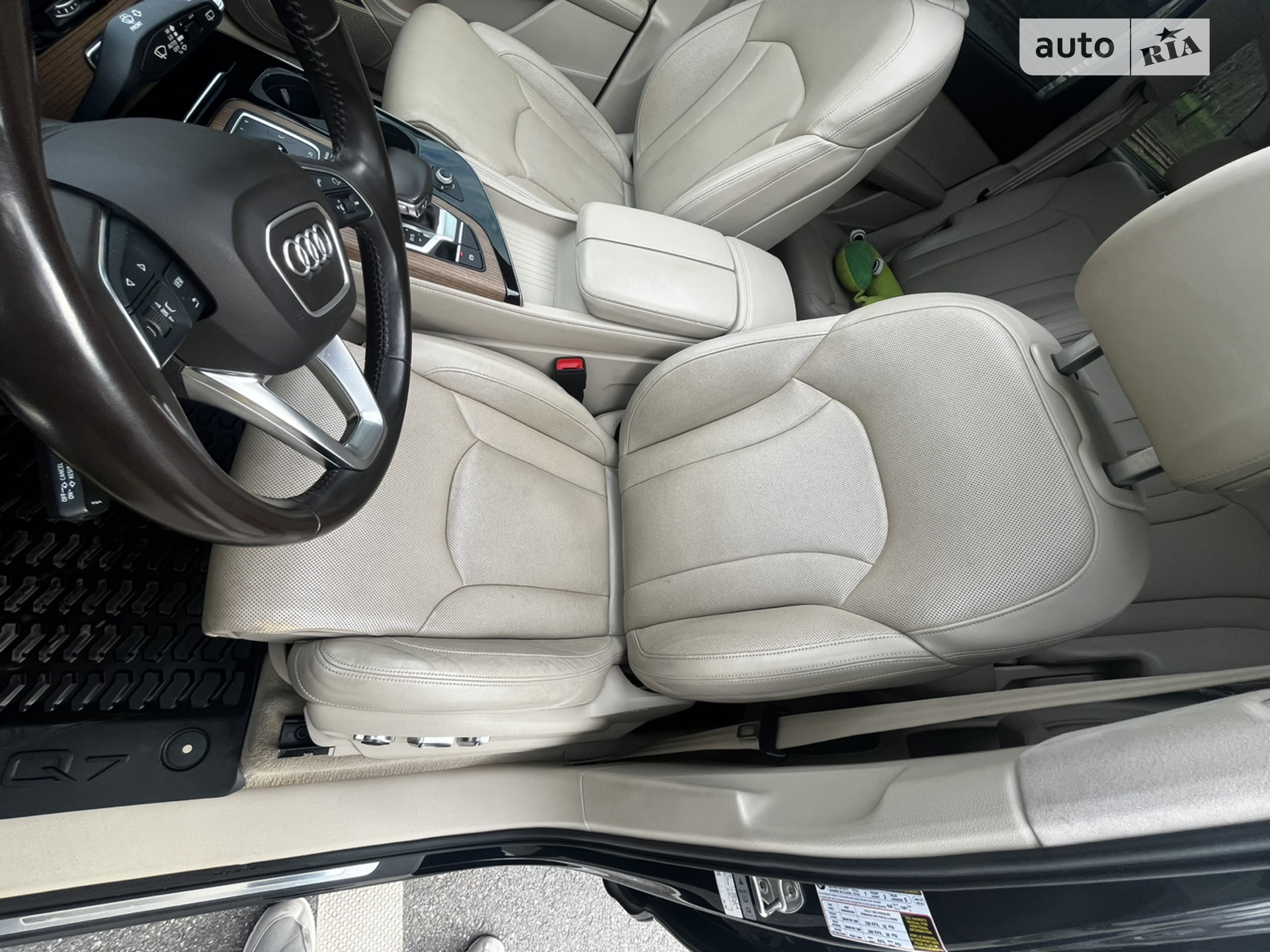 2017 Audi Q7 - мініатюра 19