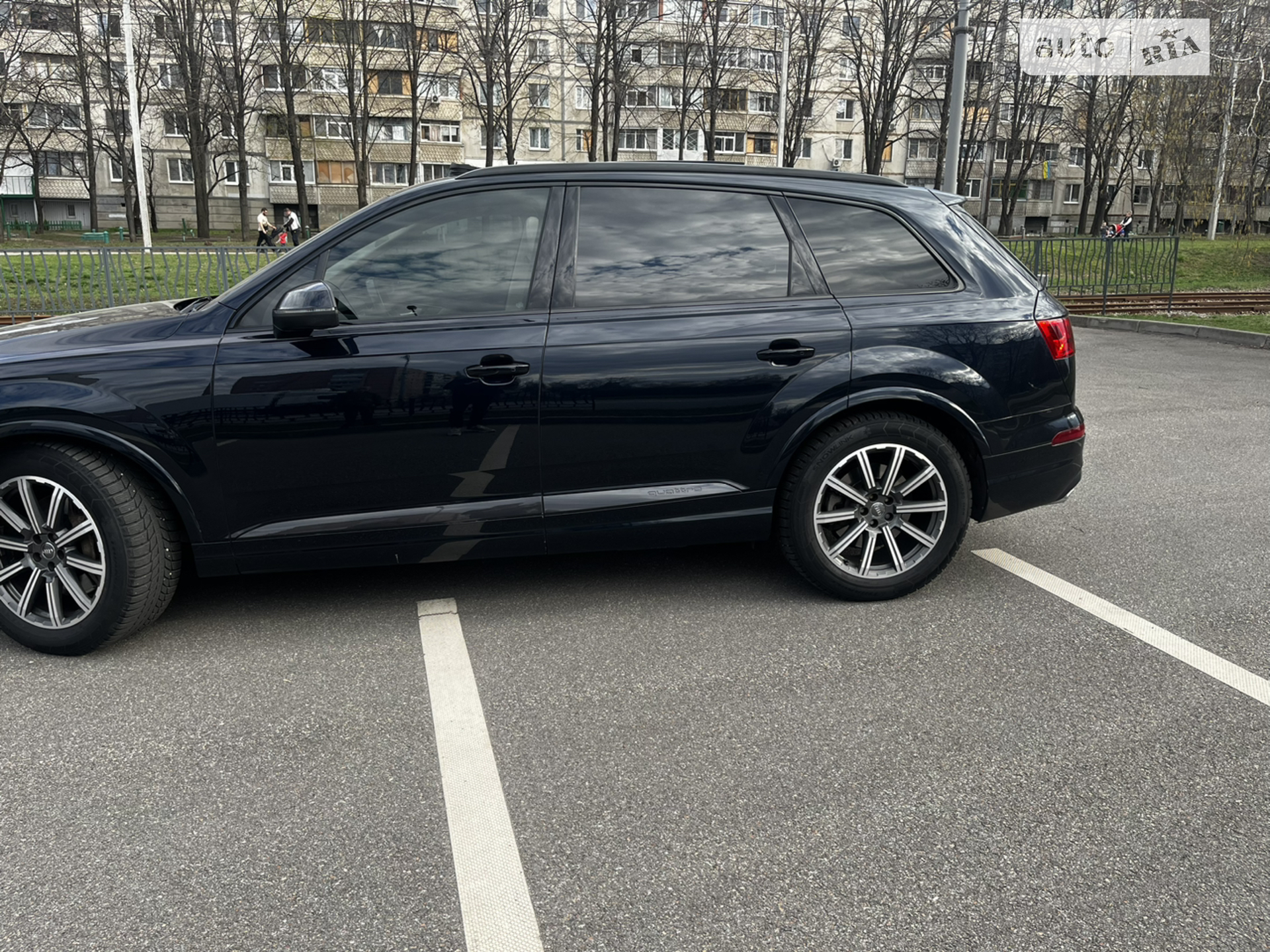 2017 Audi Q7 - мініатюра 11