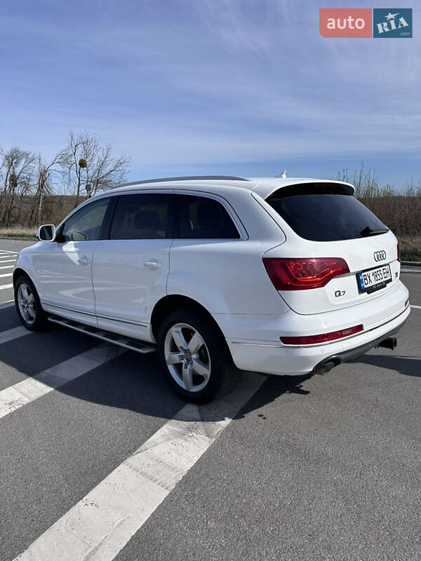 Позашляховик / Кросовер Audi Q7 2011 в Хмельницькому