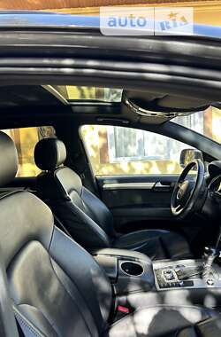 Позашляховик / Кросовер Audi Q7 2013 в Заліщиках