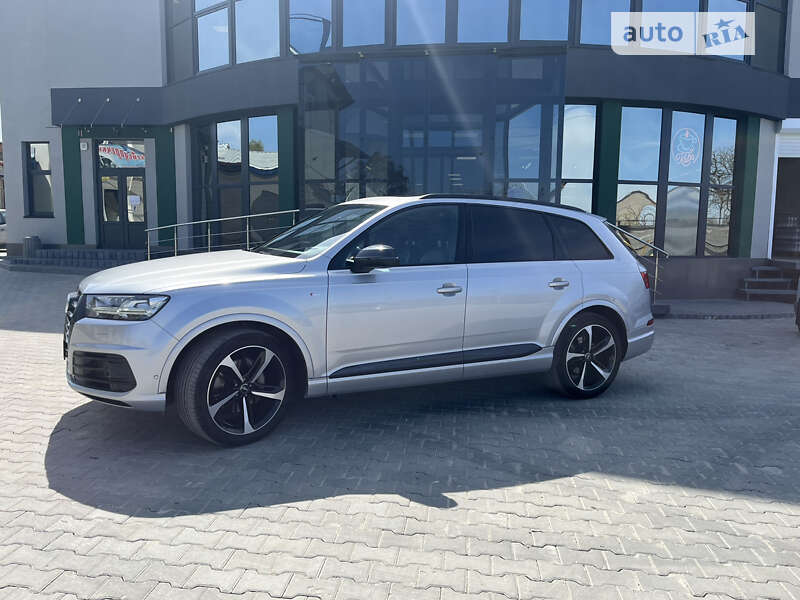 Внедорожник / Кроссовер Audi Q7 2017 в Тернополе фото 3 Внедорожник / Кроссовер Audi Q7 2017 в Тернополе