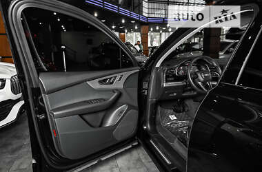 Позашляховик / Кросовер Audi Q7 2022 в Одесі