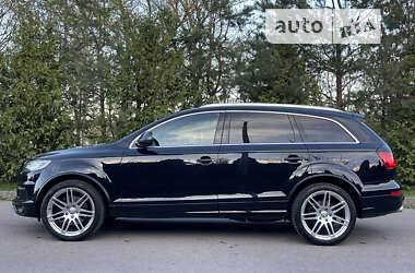 Внедорожник / Кроссовер Audi Q7 2014 в 