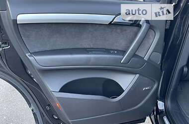 Внедорожник / Кроссовер Audi Q7 2014 в 