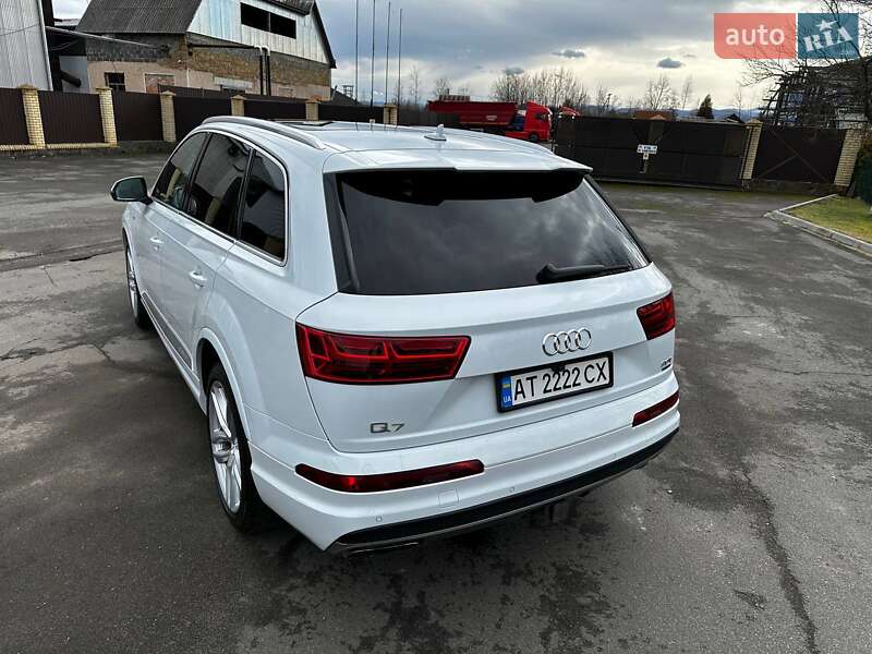 Внедорожник / Кроссовер Audi Q7 2017 в Ивано-Франковске