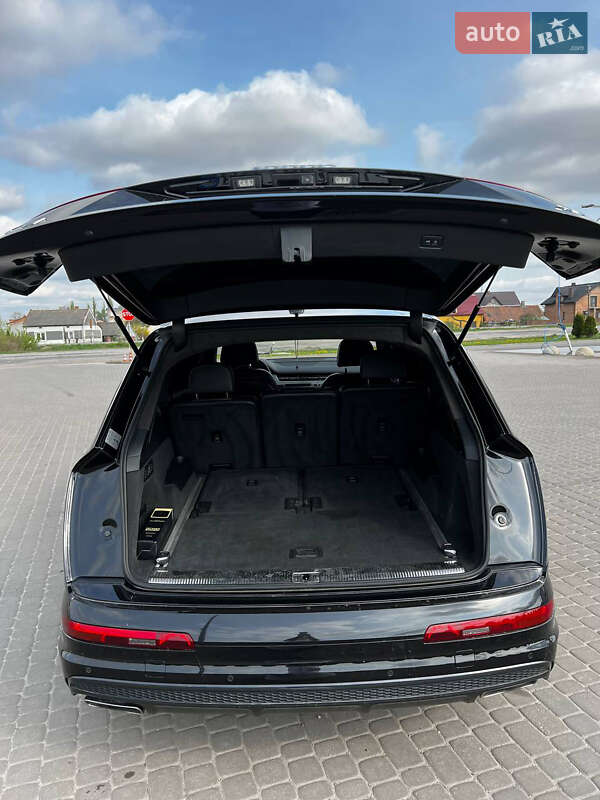 Внедорожник / Кроссовер Audi Q7 2015 в Городке фото 13 Внедорожник / Кроссовер Audi Q7 2015 в Городке