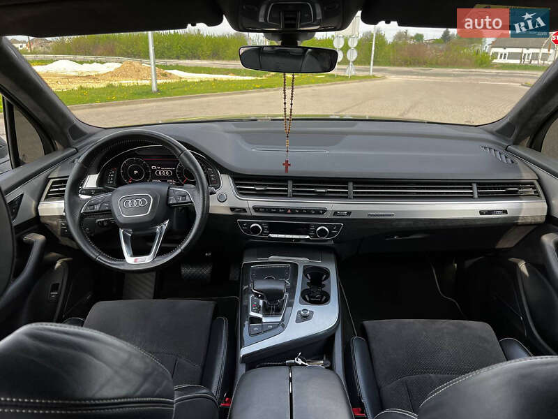 Внедорожник / Кроссовер Audi Q7 2015 в Городке фото 12 Внедорожник / Кроссовер Audi Q7 2015 в Городке