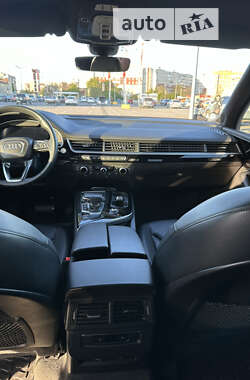 Внедорожник / Кроссовер Audi Q7 2019 в Черновцах