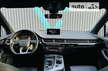 Позашляховик / Кросовер Audi Q7 2016 в Мукачевому
