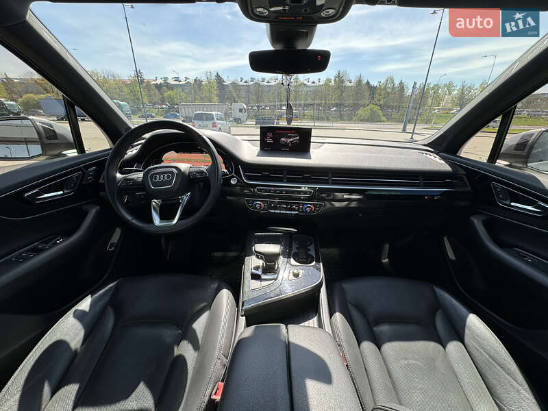 Внедорожник / Кроссовер Audi Q7 2016 в Львове