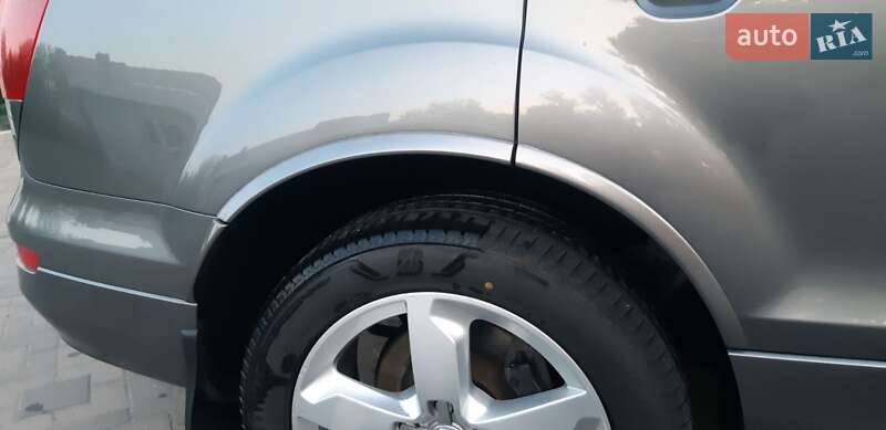 Внедорожник / Кроссовер Audi Q7 2013 в Хмельницком