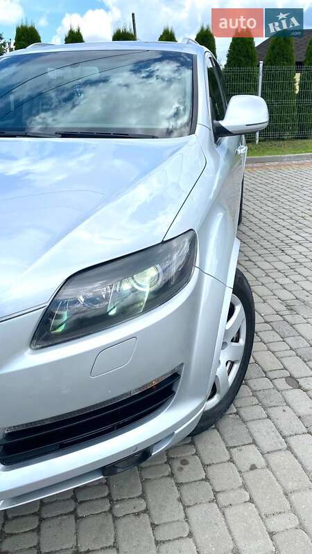 Внедорожник / Кроссовер Audi Q7 2007 в Одессе