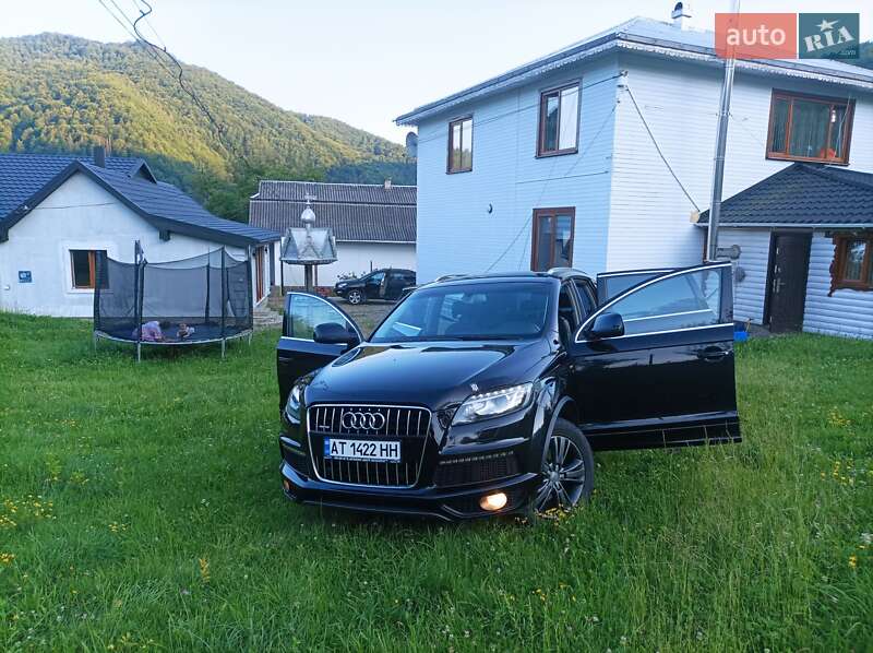 Внедорожник / Кроссовер Audi Q7 2012 в Косове