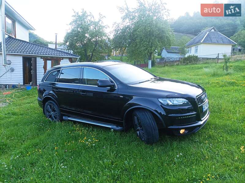 Внедорожник / Кроссовер Audi Q7 2012 в Косове