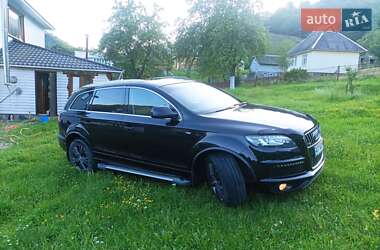 Внедорожник / Кроссовер Audi Q7 2012 в 