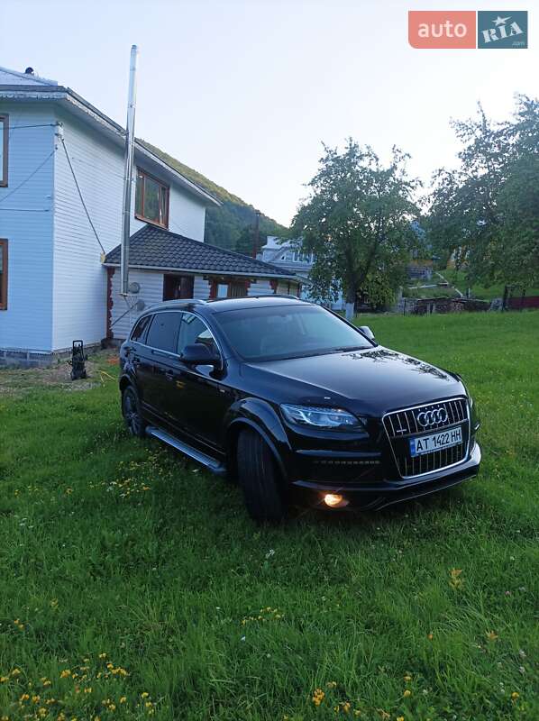 Внедорожник / Кроссовер Audi Q7 2012 в Косове