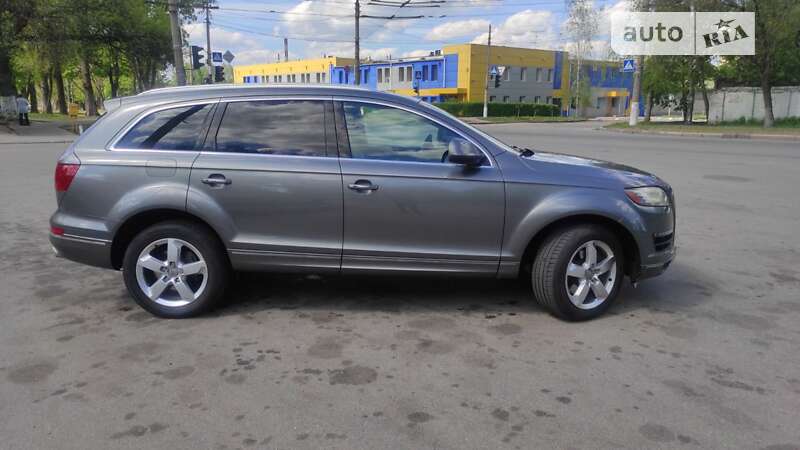 Позашляховик / Кросовер Audi Q7 2014 в Харкові