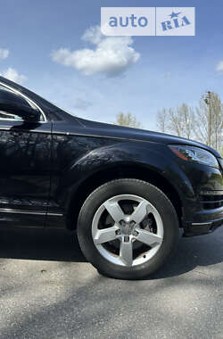 Внедорожник / Кроссовер Audi Q7 2012 в Киеве