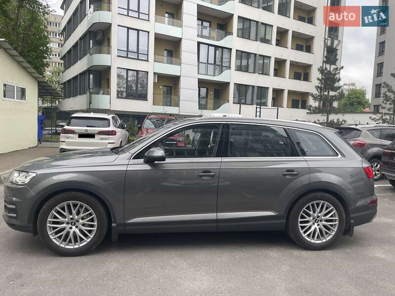 Внедорожник / Кроссовер Audi Q7 2015 в Львове