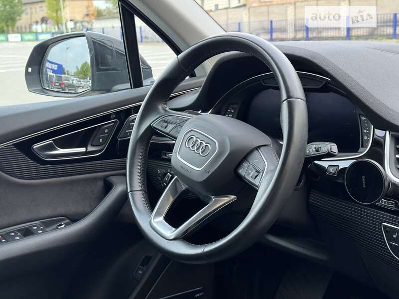 Внедорожник / Кроссовер Audi Q7 2018 в Тернополе