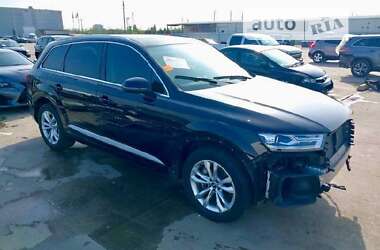 Внедорожник / Кроссовер Audi Q7 2019 в Киеве