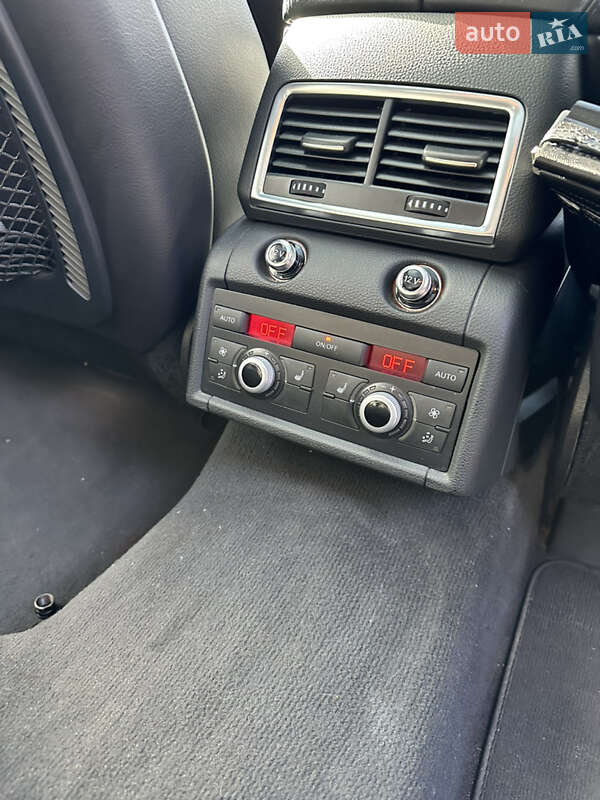 Внедорожник / Кроссовер Audi Q7 2014 в Днепре