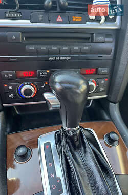 Внедорожник / Кроссовер Audi Q7 2009 в 