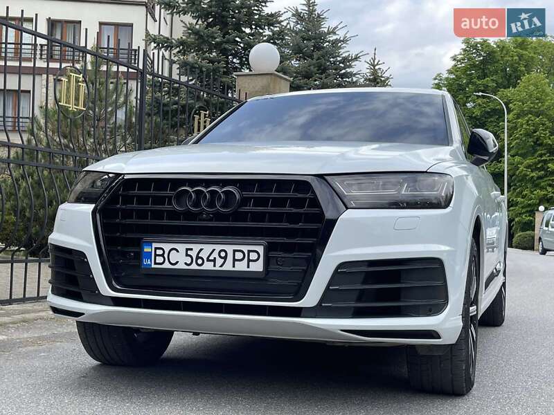 Позашляховик / Кросовер Audi Q7 2017 в Трускавці