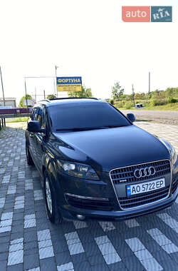 Внедорожник / Кроссовер Audi Q7 2007 в Тячеве