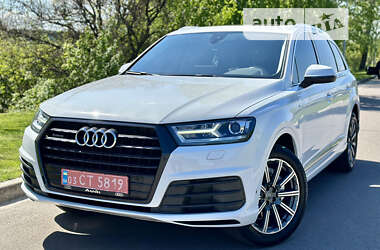 Внедорожник / Кроссовер Audi Q7 2016 в Киеве