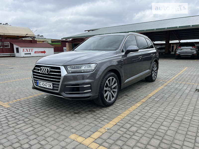 Внедорожник / Кроссовер Audi Q7 2019 в Львове