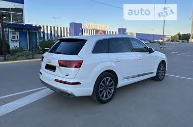 Внедорожник / Кроссовер Audi Q7 2017 в Сумах