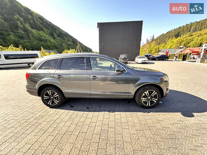 Позашляховик / Кросовер Audi Q7 2014 в 