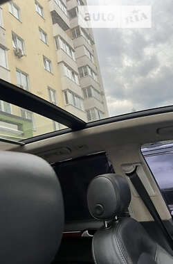 Позашляховик / Кросовер Audi Q7 2010 в 