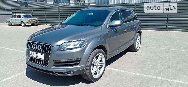 Внедорожник / Кроссовер Audi Q7 2014 в Черкассах