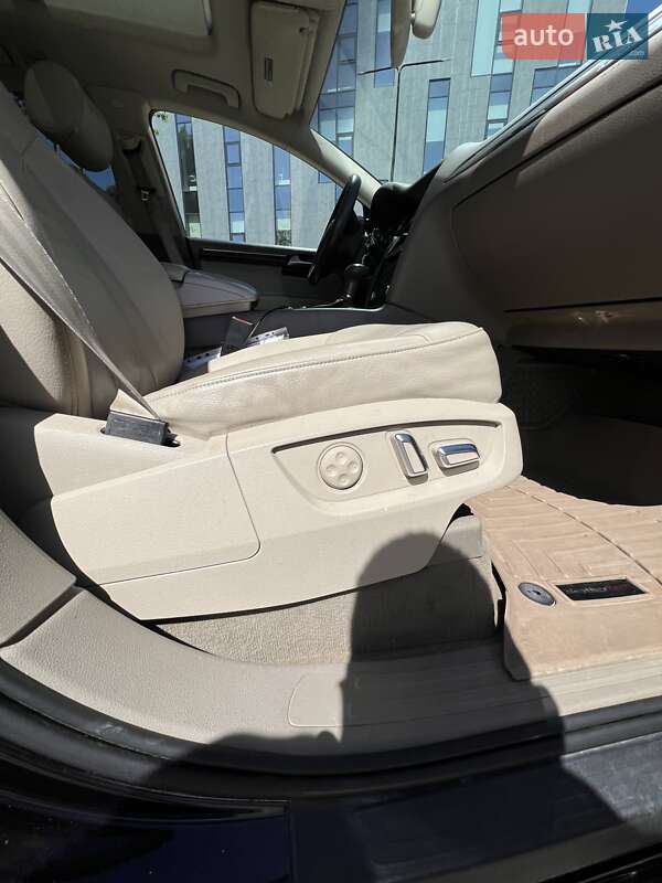 Внедорожник / Кроссовер Audi Q7 2011 в Киеве