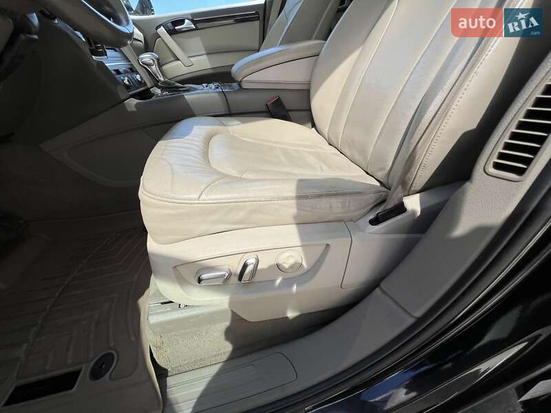 Внедорожник / Кроссовер Audi Q7 2011 в Киеве