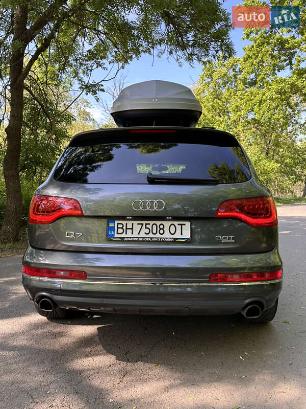 Позашляховик / Кросовер Audi Q7 2015 в Одесі