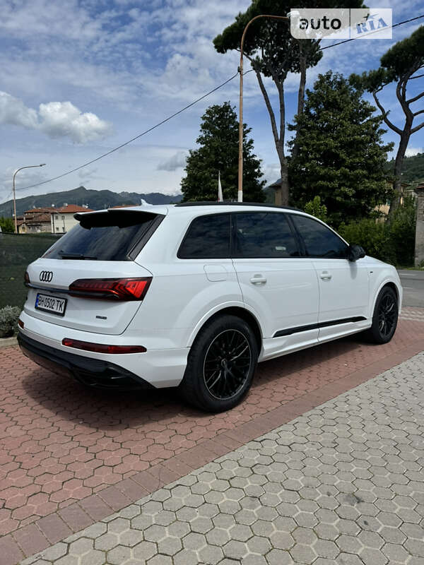 Внедорожник / Кроссовер Audi Q7 2023 в Одессе