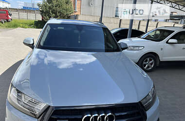 Позашляховик / Кросовер Audi Q7 2019 в Луцьку